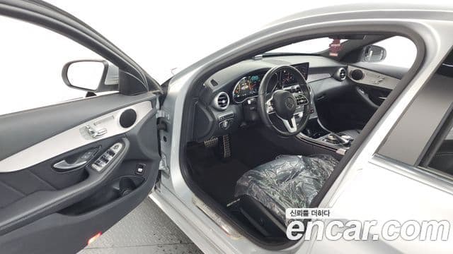 Mercedes-Benz C-Class 2021 — ფოტო 10/20