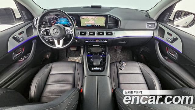 Mercedes-Benz GLE-Class 2019 — Photo 12/20