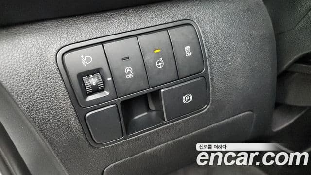Hyundai Staria 2022 — Şəkil 17/20