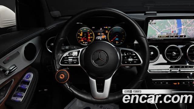 Mercedes-Benz GLC-Class 2022 — ფოტო 13/20