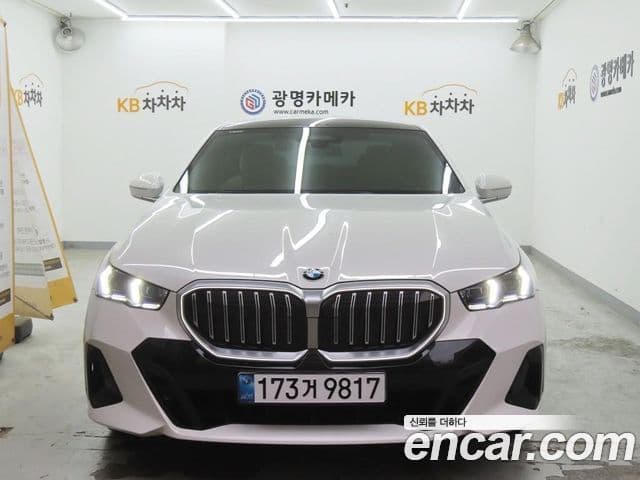 BMW 5 Series 2024 — Photo 5/20