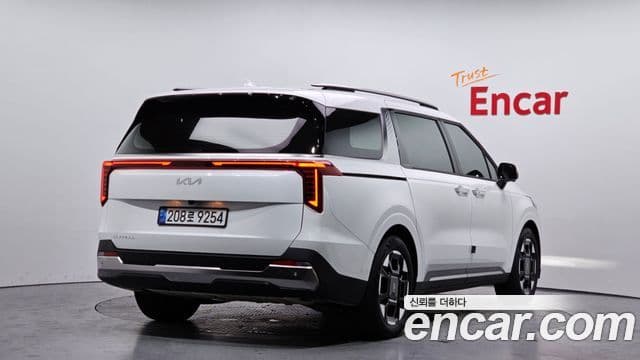 Kia Carnival 2024 — Şəkil 1/20