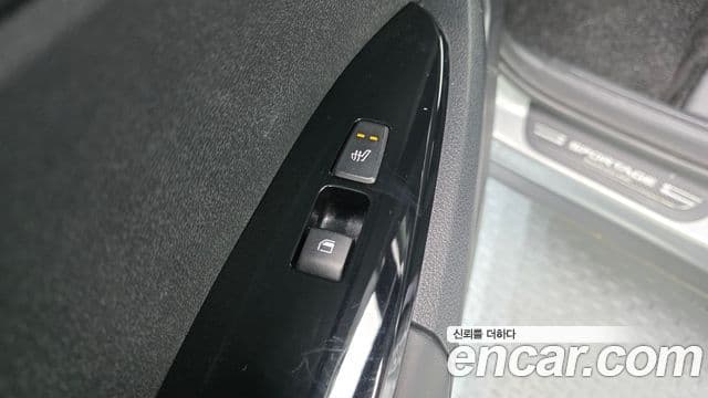 Kia Sportage 2021 — ფოტო 19/20