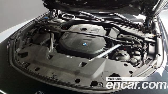 BMW 7 Series 2023 — Photo 16/19