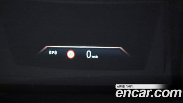 BMW 7 Series 2023 — Photo 18/19
