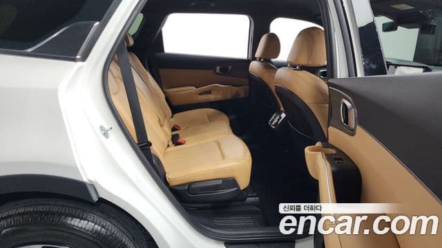 Kia Sorento 2022 — фото 11 из 20