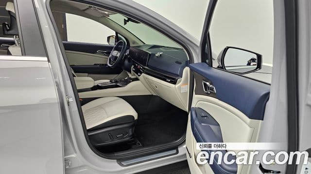 Kia Sportage 2025 — фото 10 из 20