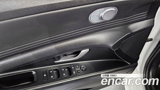 Hyundai The New Avante Hybrid 2021 — Şəkil 15/20