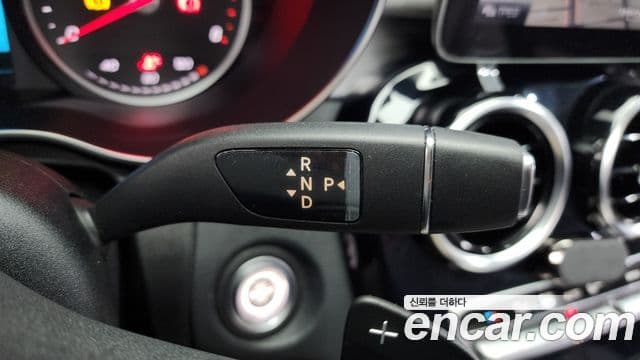 Mercedes-Benz C-Class 2020 — ფოტო 9/20