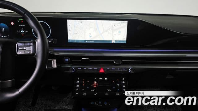 Hyundai Grandeur Hybrid 2023 — Photo 6/20