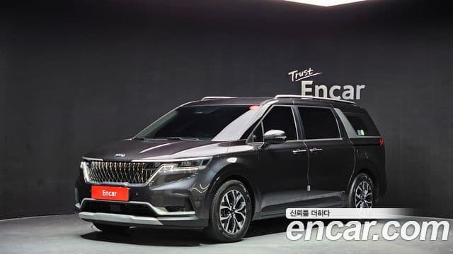 Kia Carnival 2020 — Фото 1/20
