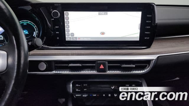 Kia K5 2021 — фото 17 из 20