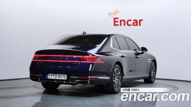 Genesis G90 2022 — Photo 3/20