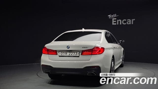 BMW 5 Series 2018 — фото 4 из 20