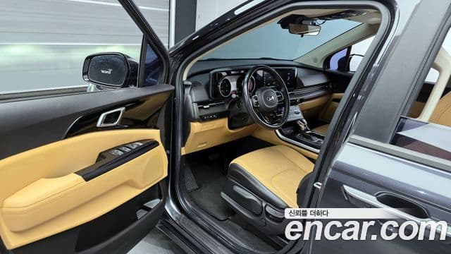 Kia Carnival 2020 — Фото 10/20