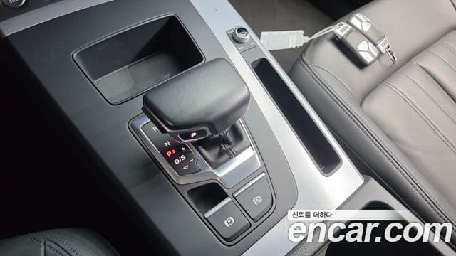 Audi Q5 2021 — фото 9 из 20