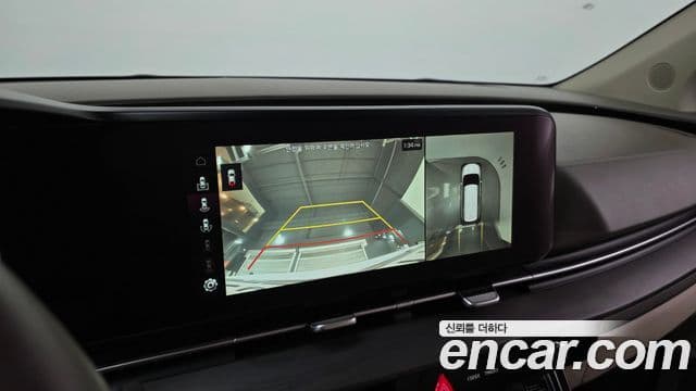Kia Carnival 2021 — Şəkil 15/20