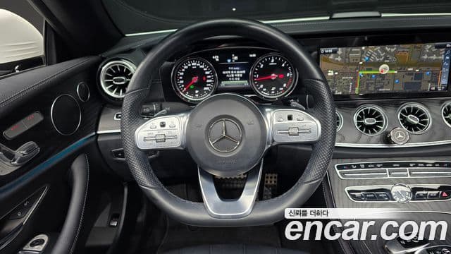 Mercedes-Benz E-Class 2019 — фото 13 из 20