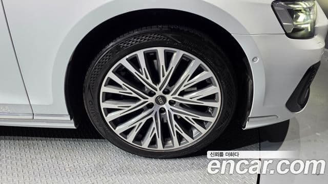 Audi A8 2023 — фото 5 из 20