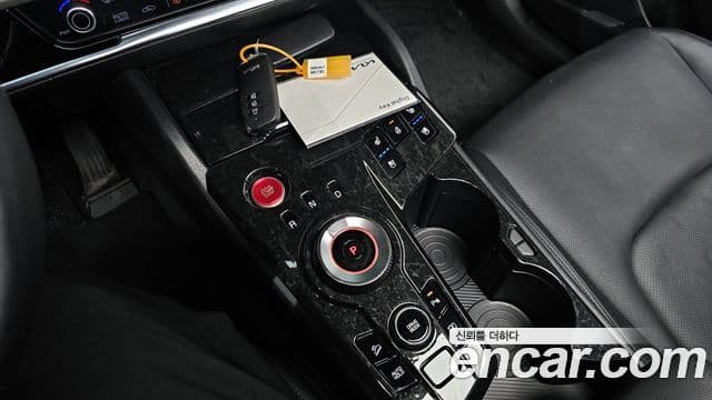 Kia Sportage 2022 — фото 9 из 20