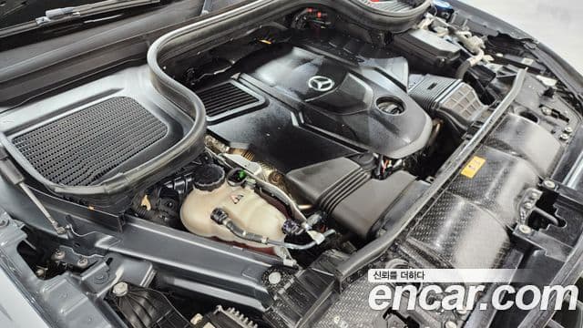 Mercedes-Benz GLE-Class 2022 — Фото 6/20