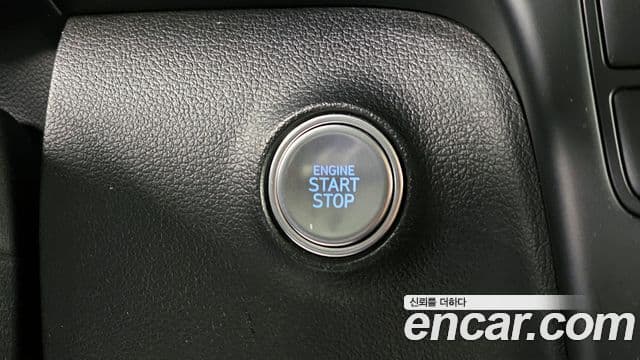 Hyundai Staria 2025 — ფოტო 18/20