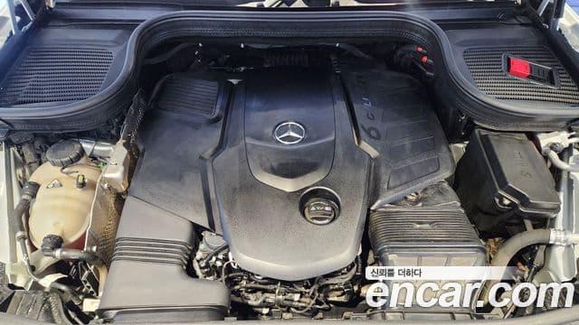 Mercedes-Benz GLE-Class 2021 — Фото 5/17