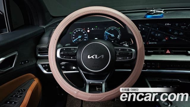 Kia Sportage 2022 — фото 13 из 20