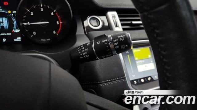 Land Rover Range Rover Evoque 2019 — фото 14 из 20