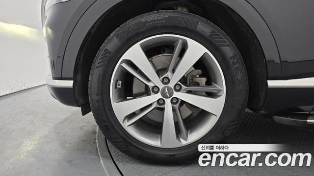 Genesis GV80 2020 — ფოტო 5/20