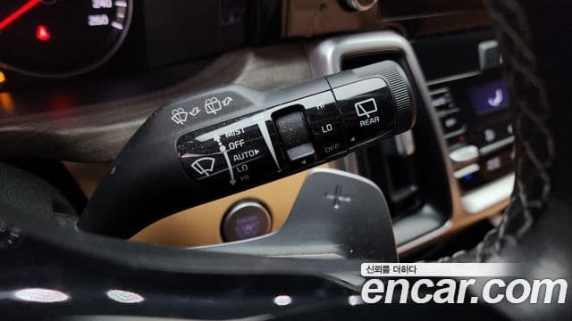 Kia Sorento 2021 — Şəkil 19/20