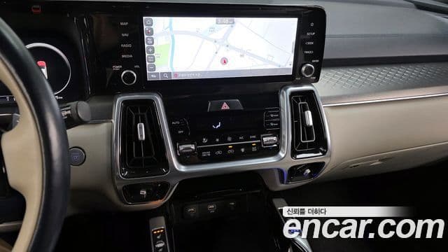 Kia Sorento 2021 — фото 14 из 20