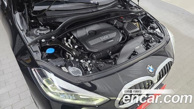 BMW 1 Series 2023 — фото 6 из 20