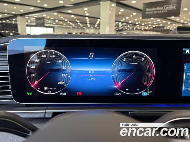 Mercedes-Benz GLE-Class 2025 — фото 13 из 19