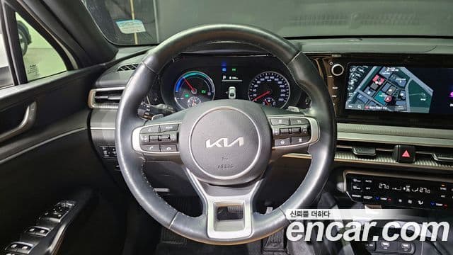 Kia K5 2022 — фото 13 из 20