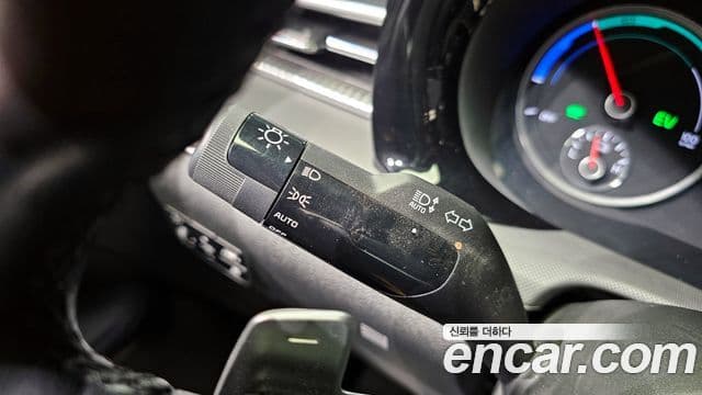 Kia K5 2022 — фото 16 из 20
