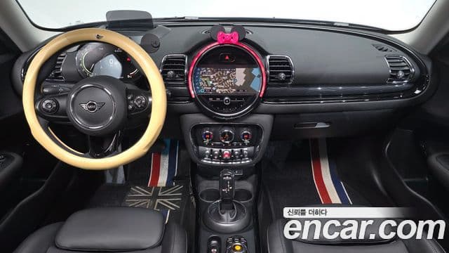 Mini Cooper Clubman 2021 — фото 7 из 20