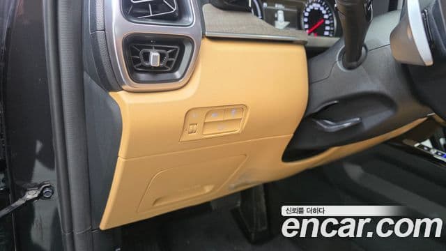 Kia Sorento 2022 — фото 14 из 20