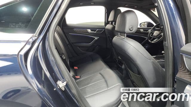 Audi A6 2021 — фото 12 из 20