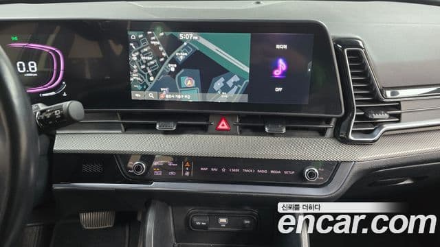 Kia Sportage 2022 — ფოტო 14/20