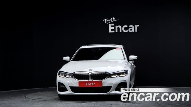 BMW 3 Series 2019 — Фото 3/20