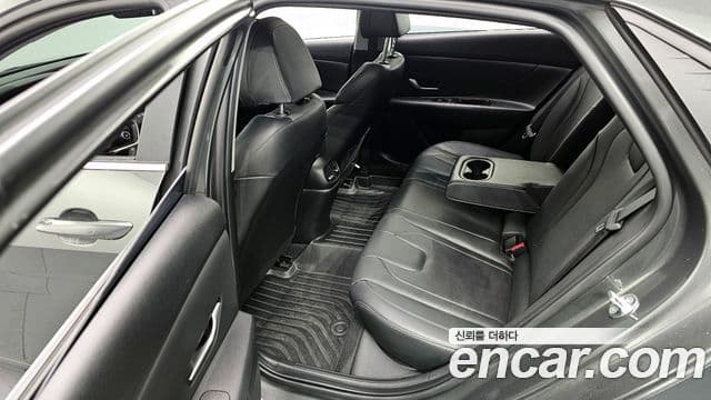 Hyundai Avante 2022 — Фото 11/20