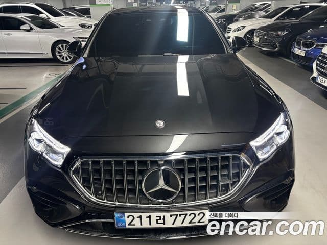 Mercedes-Benz E-Class 2025 — ფოტო 13/13