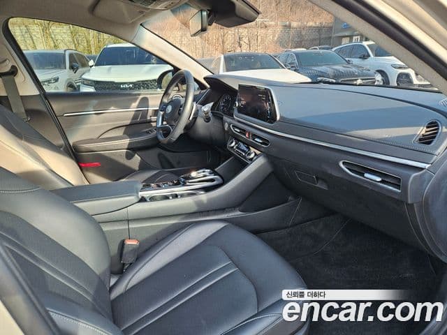 Hyundai Sonata Hybrid 2021 — ფოტო 12/18