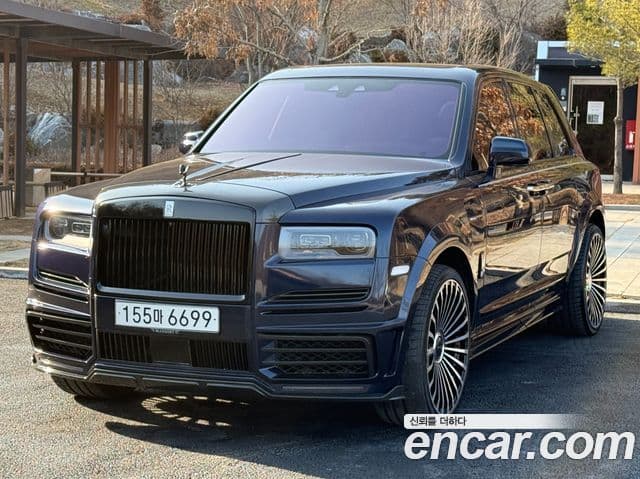 Rolls-Royce Cullinan 2020 — ფოტო 10/20