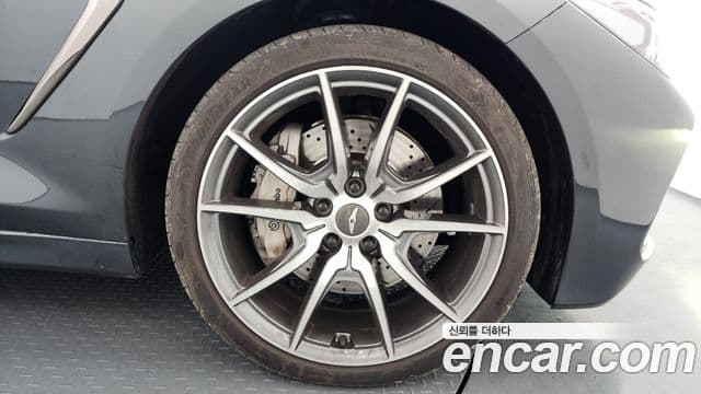 Genesis G70 2020 — фото 5 из 20