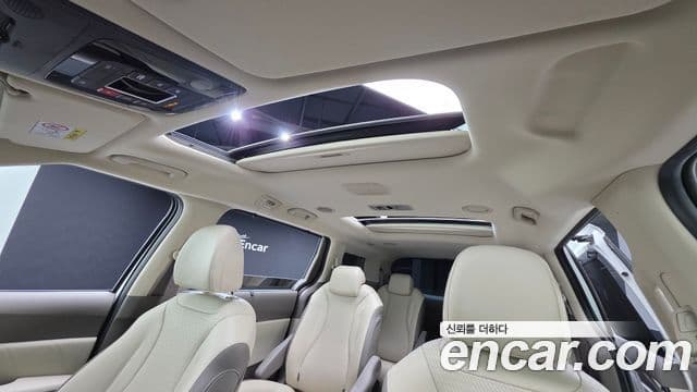 Kia Carnival 2024 — ფოტო 11/20