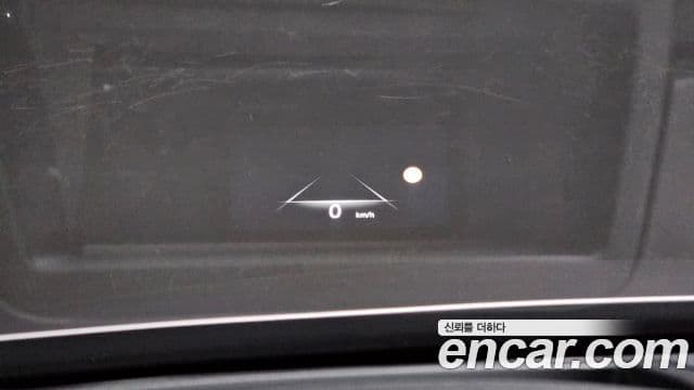 Genesis Electrified G80 2021 — фото 18 из 20