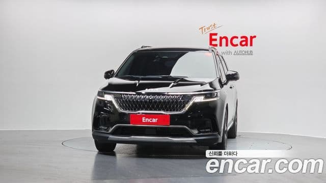 Kia Carnival 2022 — ფოტო 3/20