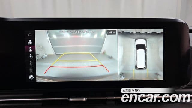 Kia Carnival 2022 — ფოტო 15/20